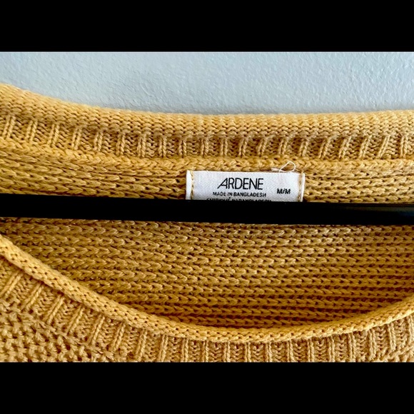 Knit sweater. Pre-loved - Picture 2 of 2